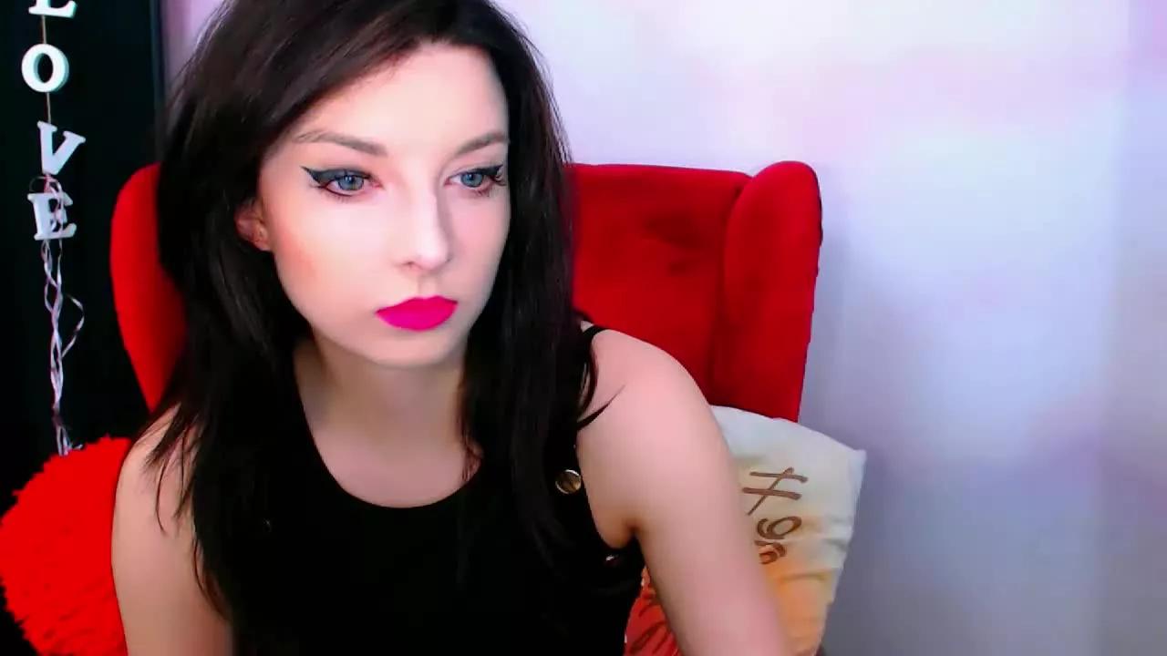 DominaLuna
