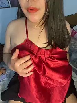 --Lyly--
