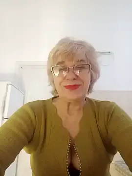 Freechat 52MiaLove02 on StripChat