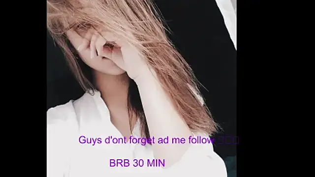 _JustmeHere_ on StripChat