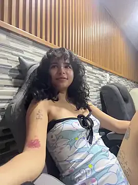 _vaiolet_owo — The temperature rises to the next level.