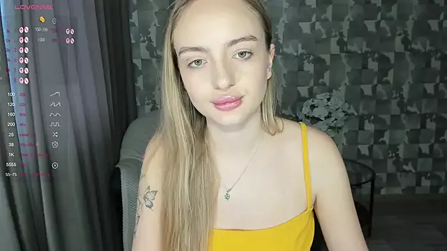 A_delina on StripChat