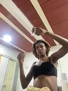 adaraSmiith on StripChat 