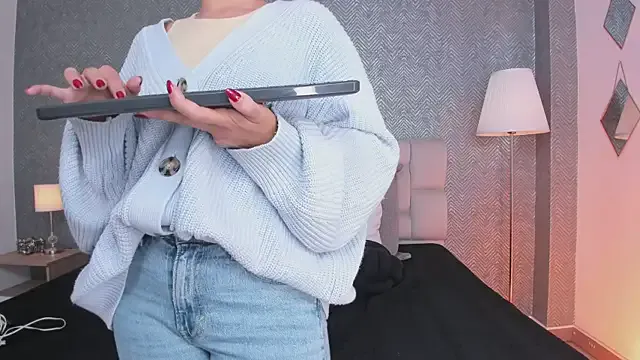 ah_mara_ on StripChat