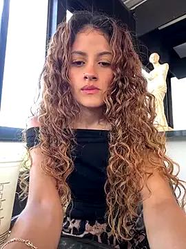 alana15 on StripChat 