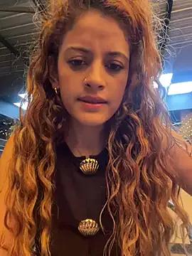 alana15 on StripChat 