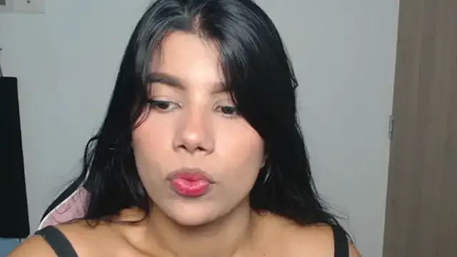 AlejandraScott on StripChat