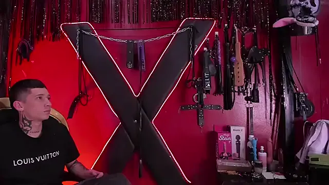 StripChat alexa_n_alex is Freechat alexa_n_alex — wax hot in titts and nipples