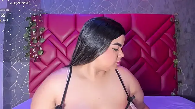 AlexaaTaylor on StripChat