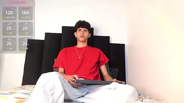 alexmark_ on StripChat