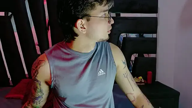 AliceandMax on StripChat