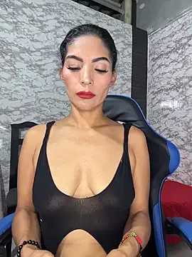 AlisSon__hot on StripChat