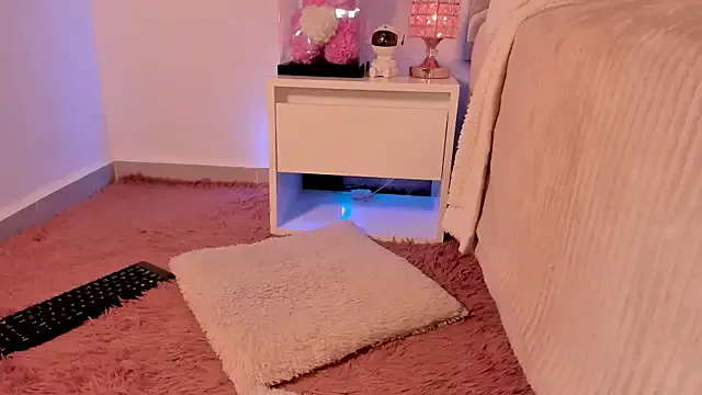 Alissonroses on StripChat