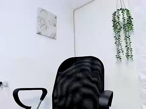 AlluringAngel01 on StripChat 