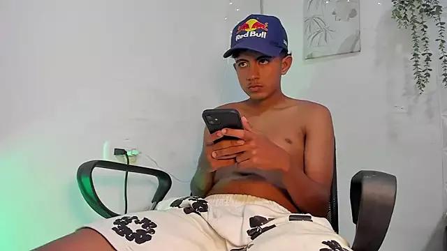 AlluringAngel01 on StripChat 