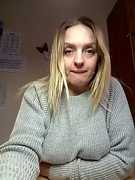 Ami_Foxy on StripChat