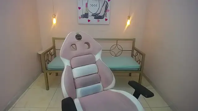 Anabeell_ on StripChat