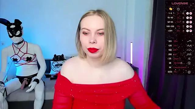 Anna_Maxwell on StripChat 