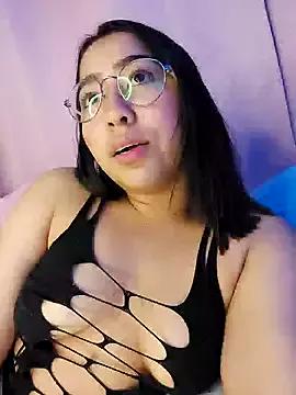 anni_ross on StripChat