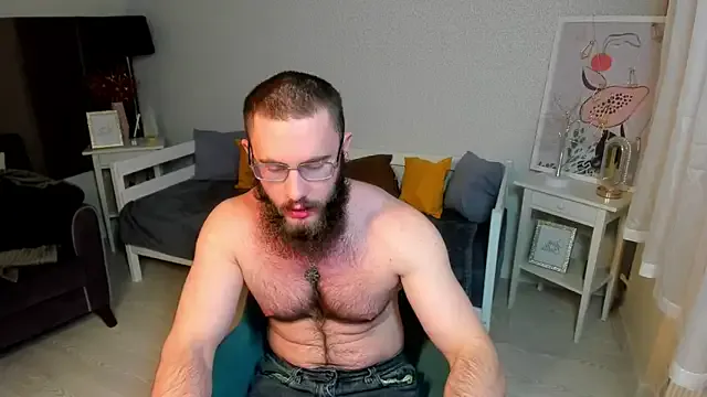 Ant_Power — 10 squats while on nails