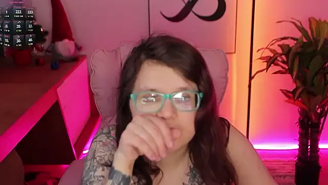 StripChat Ariell_Mini is Freechat Ariell_Mini — topless 5 minutes