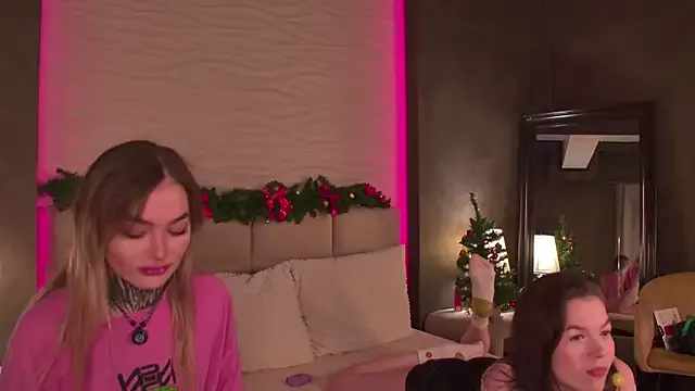 AriWild on StripChat