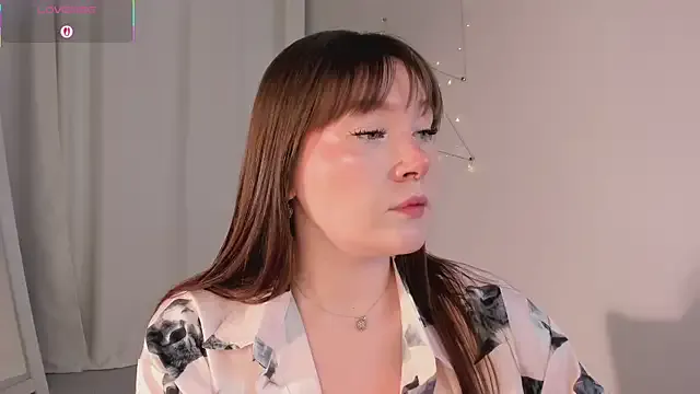 Ash_Hasmy on StripChat