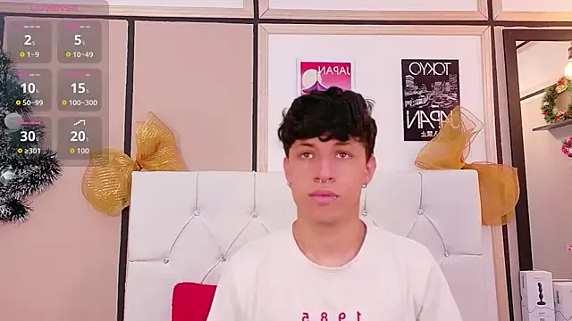 Freechat Axel__Evans on StripChat