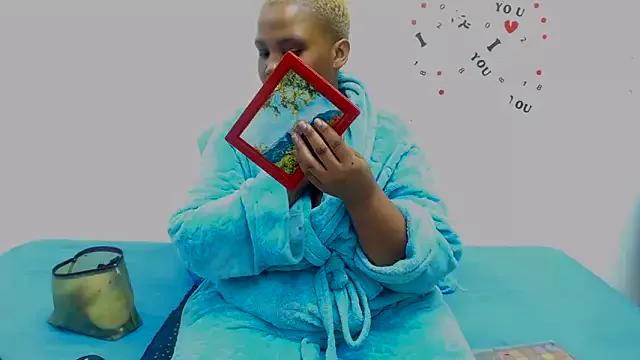 Bbwmodel28x on StripChat