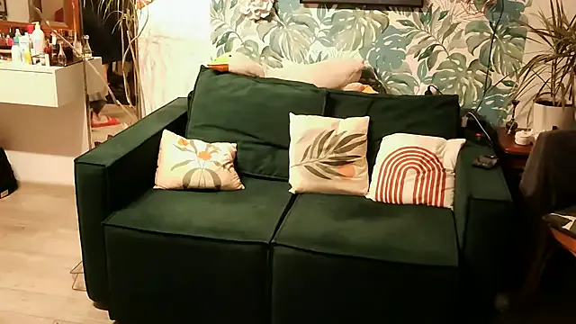 StripChat Big_Mini is Freechat Big_Mini — The second girl