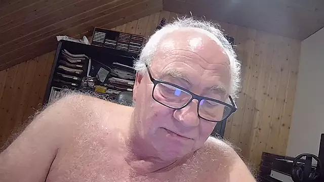 biggandybig from StripChat