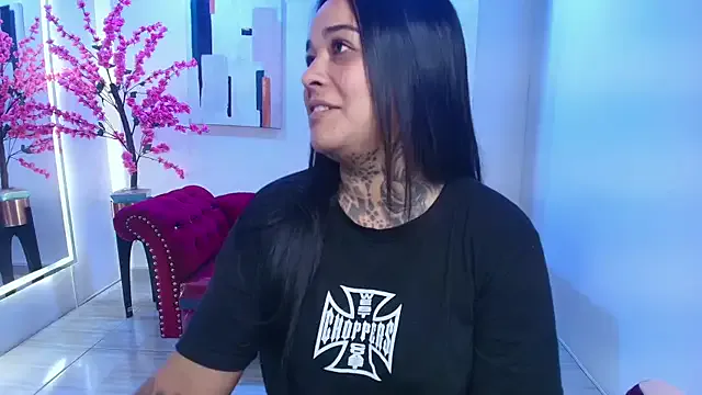 Black_roseee on StripChat