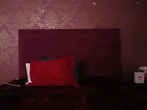 CaitlynRosee on StripChat