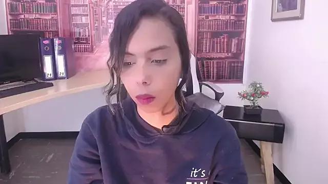 Catalella_Ar on StripChat 
