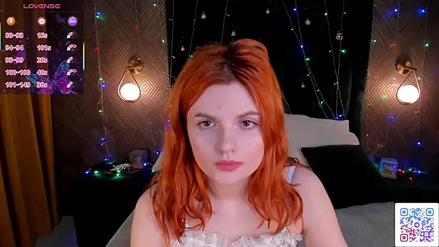 CharlotteMitchell on StripChat