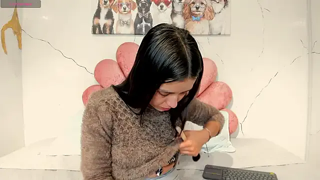 Cherrybombs_ — Freechat on StripChat