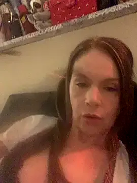 CherryCe on StripChat