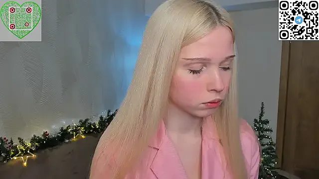 CherrylHolme on StripChat