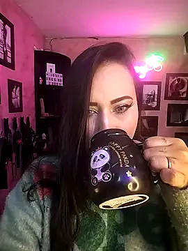 cherryy_bombshelll — spanks ass x100