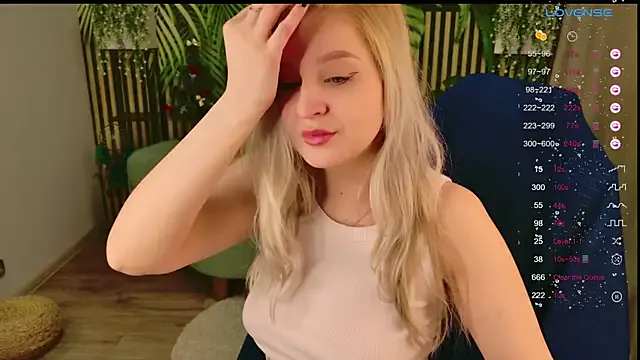 cold_blondie on StripChat