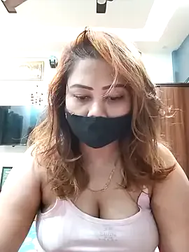 Cute-mona on StripChat