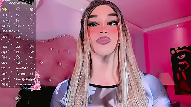 Freechat Cute_Val_ on StripChat