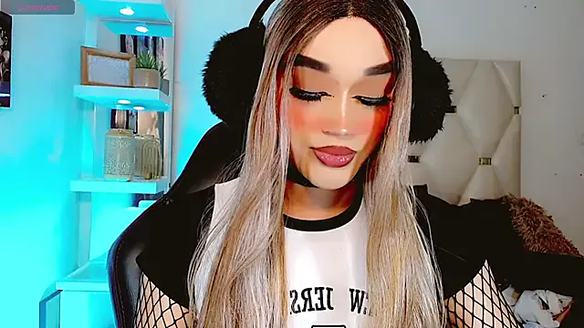 Cute_Val_ — GET NAKED FOR ME