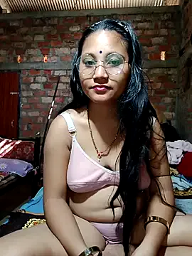 Freechat Cuterinki on StripChat