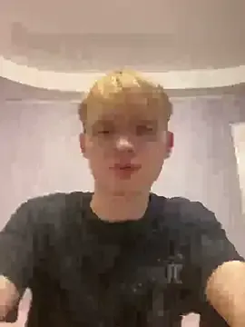 Dabi_002 on StripChat