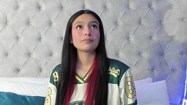 dafne_bss on StripChat