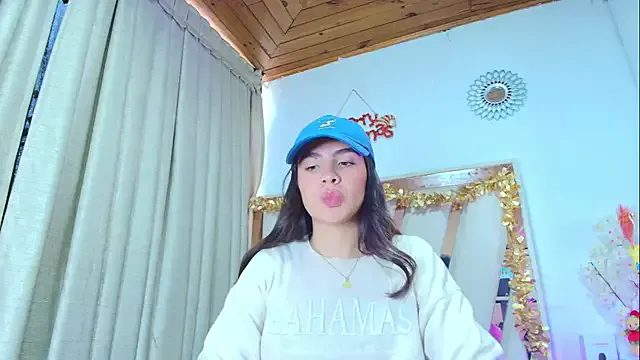 dafne_queenn on StripChat