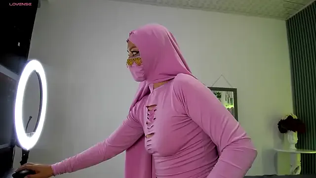 Daliah_ali — dance naked