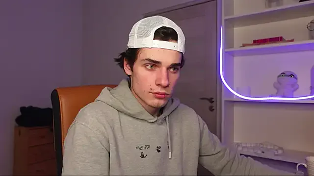 Daniel_Shawnn — !!! PAY FOR UNIVERSITY UNTIL 17 FEB 4k!!