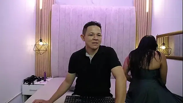 DaniyMel on StripChat